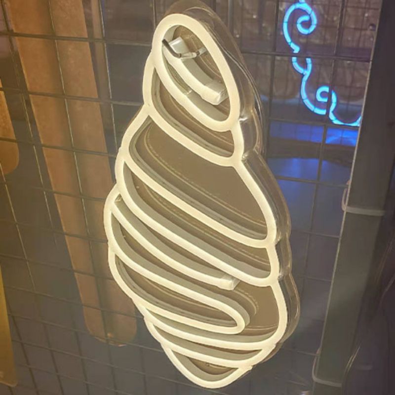 Croissant neon sign waterproof4