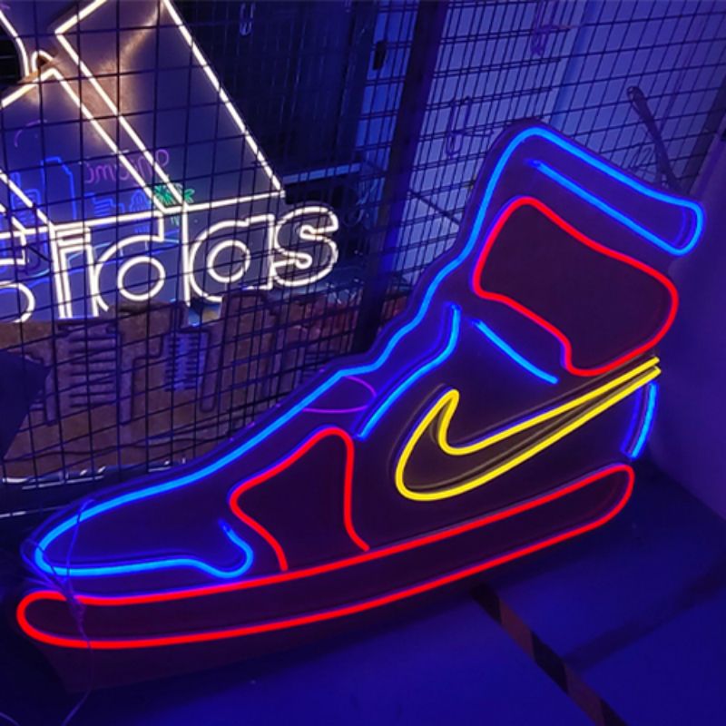 Viatu vya Nike alama za neon ukuta dec4
